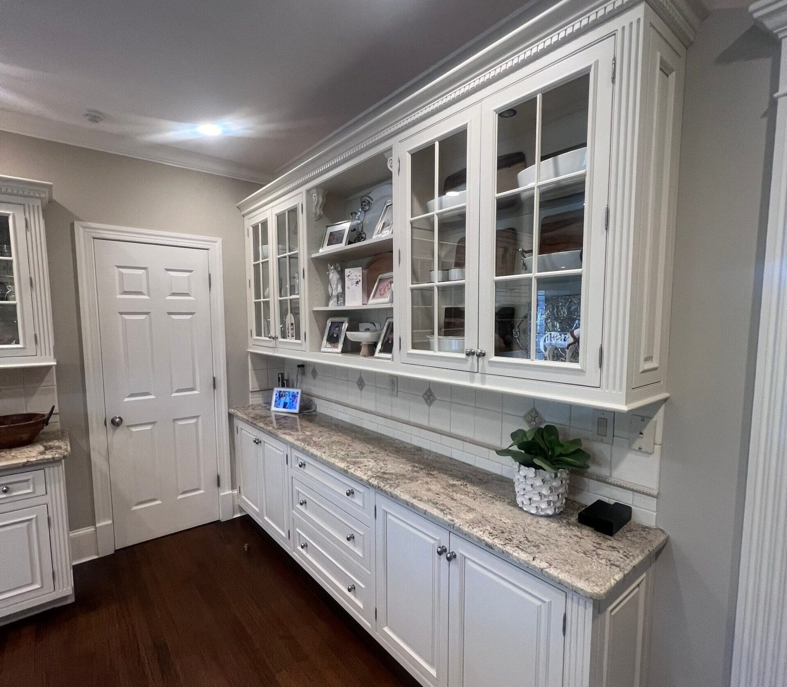 Painting cabinets vs Replacing